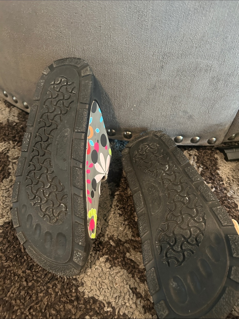 Women’s Floral Pattern Adjustable Double-Strap Sandals - Gray Multi - Picture 3 of 3
